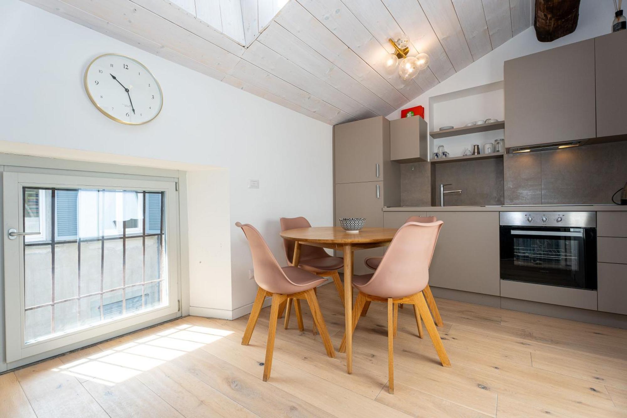 Apartments Vistallihouse Bergamo Luaran gambar
