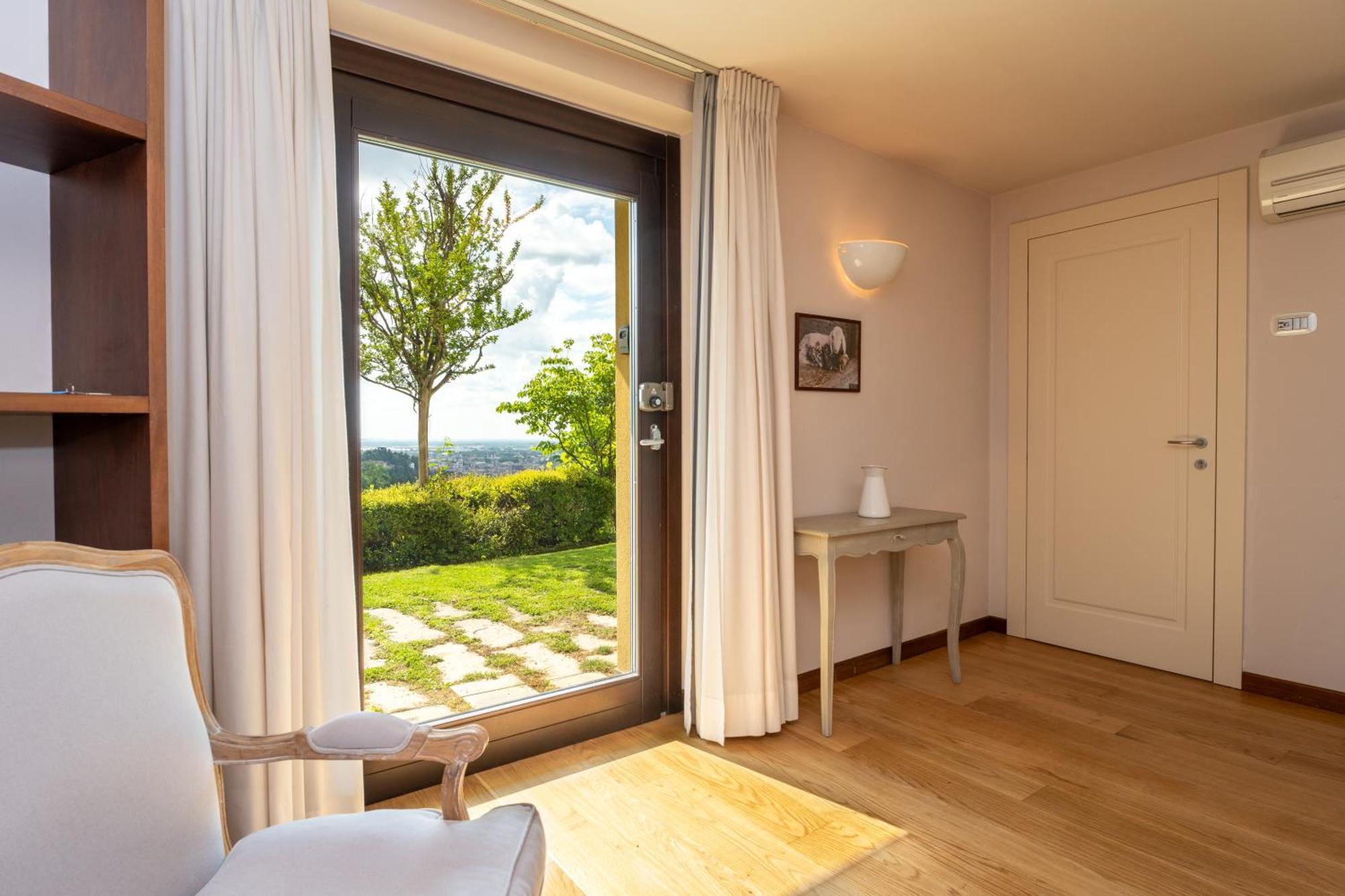 Apartments Vistallihouse Bergamo Luaran gambar